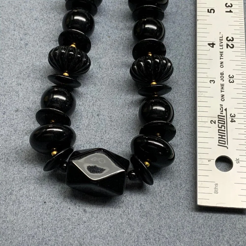 Vintage Chunky Beaded Necklace 21 In Black Gold Faceted Fluted Oval Geometric - Picture 6 of 7